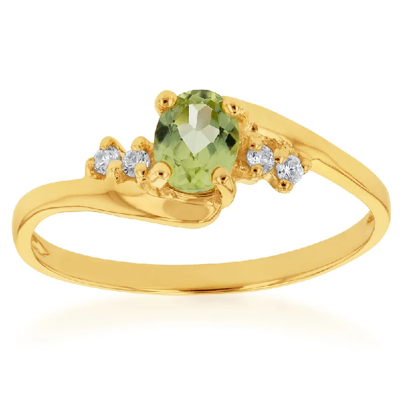 Ruby inlay rings-9ct Yellow Gold Peridot and Zirconia Ring