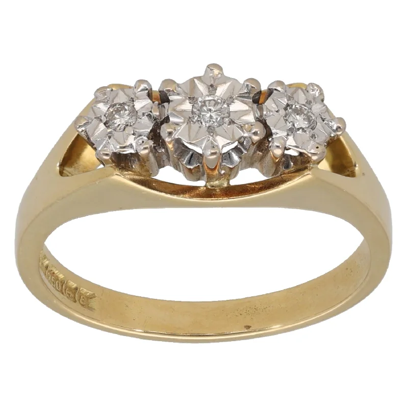 Cebu tile rings-18ct Gold 0.06ct Diamond Trilogy Ring Size M