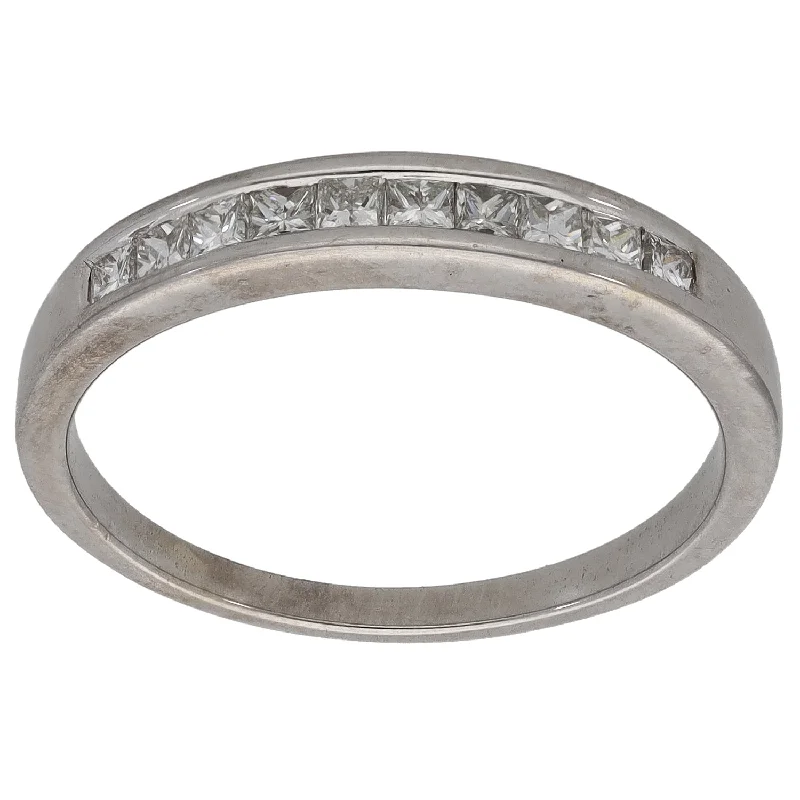 Thin rose rings-18ct White Gold 0.52ct Diamond Half Eternity Ring Size S