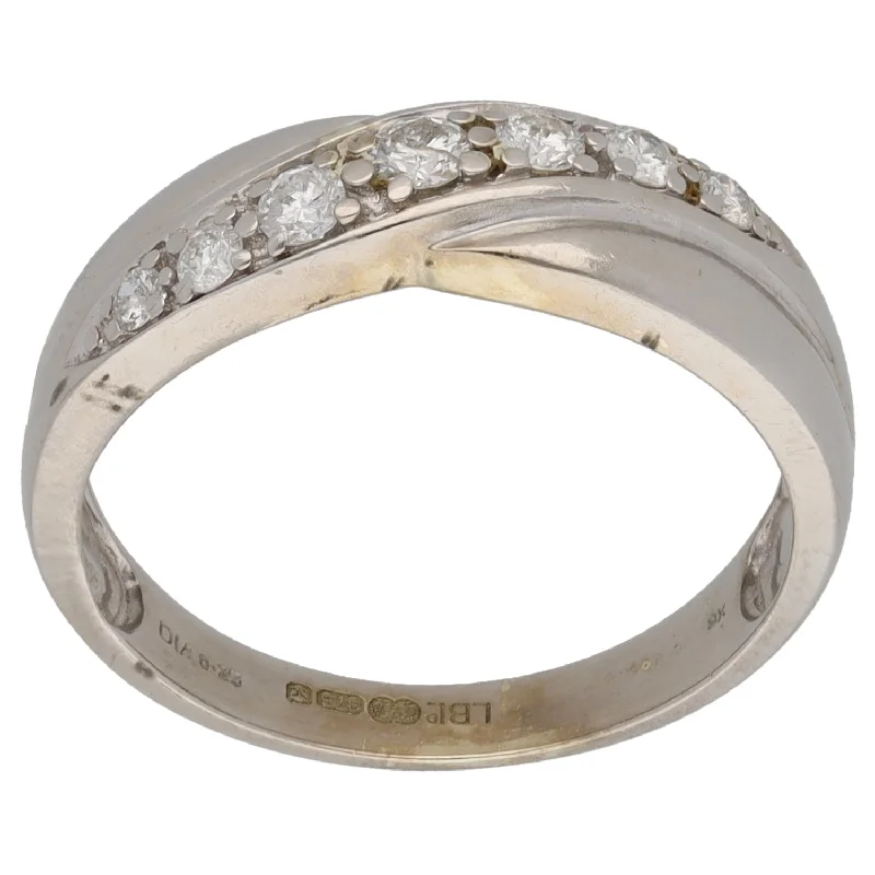 Lily rings-9ct White Gold 0.25ct Diamond Half Eternity Ring Size O