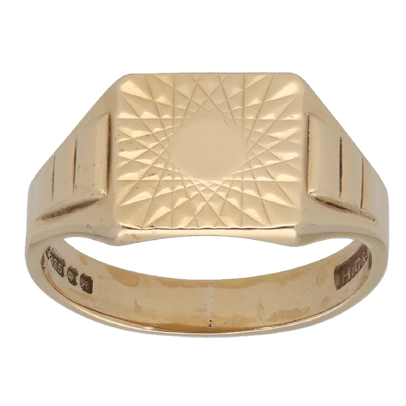 Lily rings-9ct Gold Patterned Signet Ring Size X