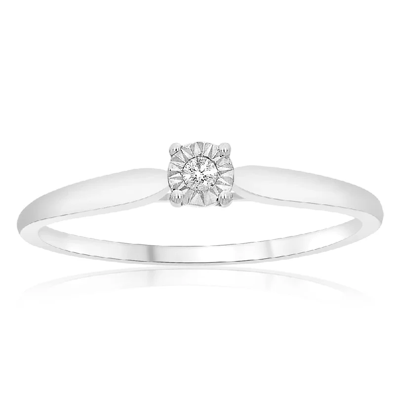 Victorian style rings-9ct White Gold Solitaire Ring With 1 Diamond