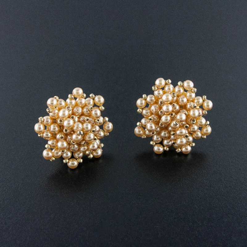 Wool thread earrings-Woven Cluster Pearl Earrings